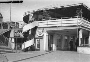 Gula gångens södra entré. Upphov: Hallgren. Spårvägsmuseet. CC: By, Nc